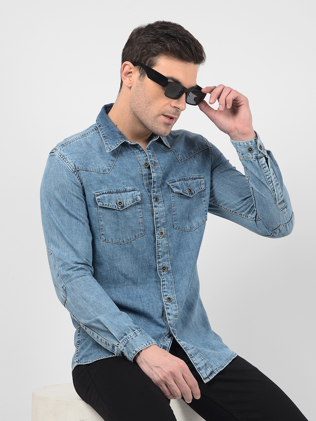 Numero Uno Men Solid Blue Shirt